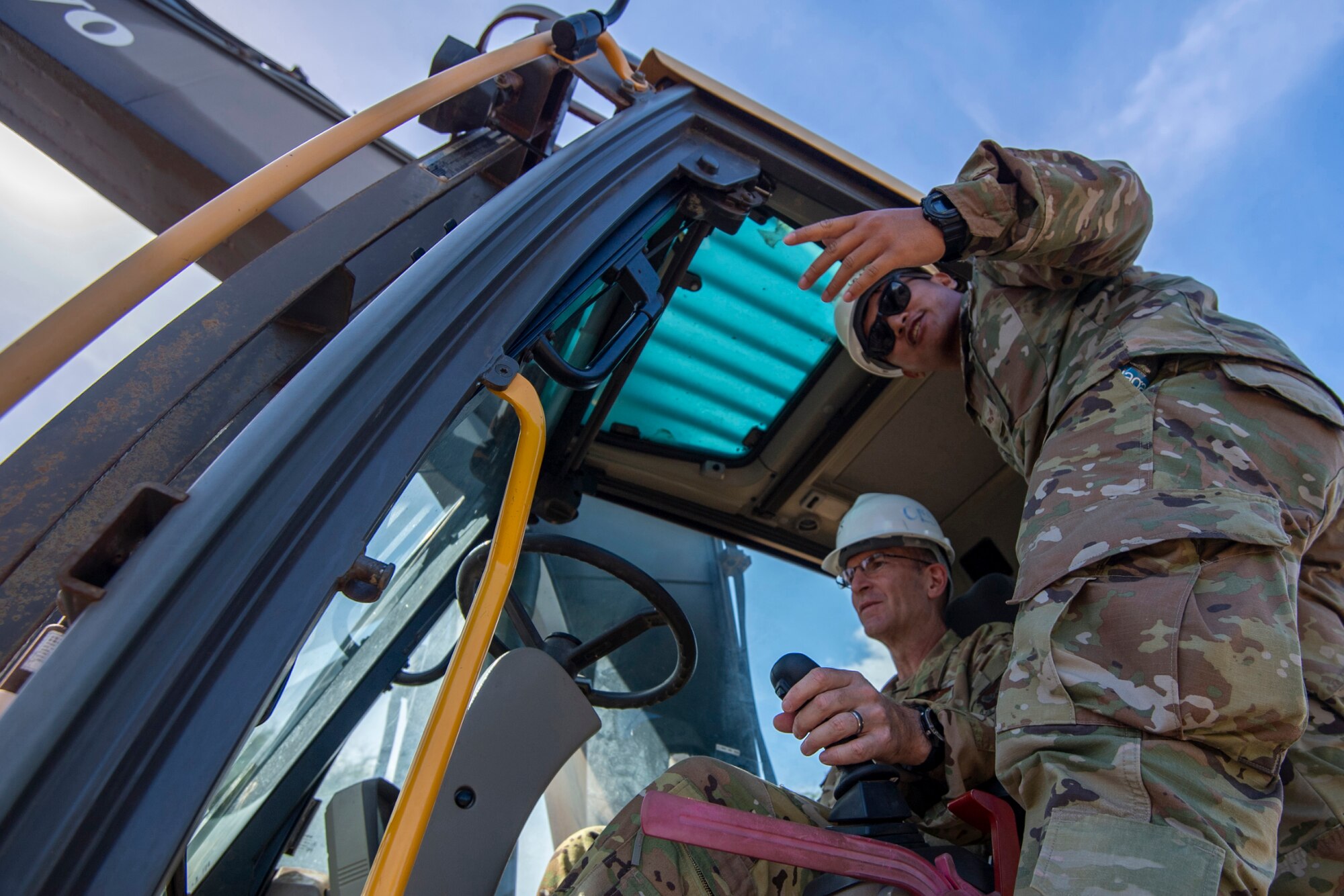 Lt. Gen. John Healy, Chief of the Air Force Reserve and Commander, Air Force Reserve Command, tours the 624th Regional Support Group, Joint Base Pearl Harbor-Hickam, Hawaii, Nov. 6, 2022.