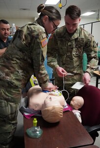 Soldiers learn nuances of basic life support