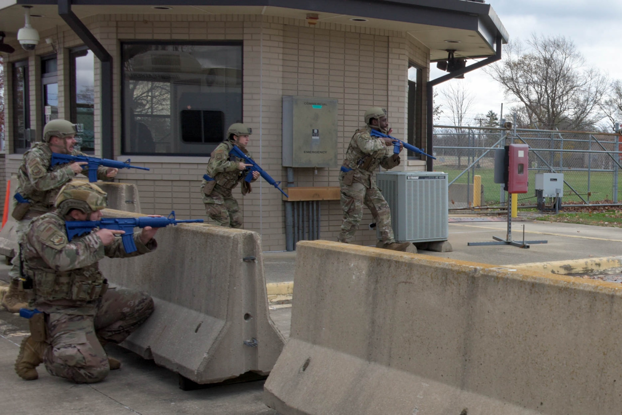 Photo of members during Exercise HYDRA COIL