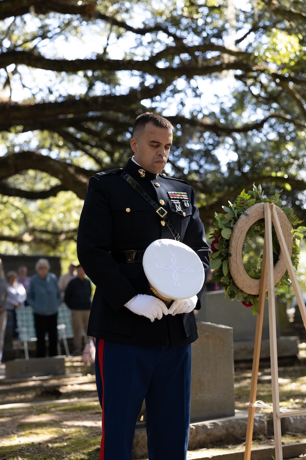 U.S. Marine Corps Capt. Kristopher Penton with Truck Company, 23rd Marine Regiment, 4th Marine Division, observes a moment of silence during a wreath laying ceremony on Nov. 10, 2022 at Grace Episcopal Church in Saint Francisville, Louisiana. The ceremony is an annual event that takes place on the Marine Corps birthday at Gen. Robert H. Barrow's gravesite, who served as the 27th Commandant of the Marine Corps. (U.S. Marine Corps photo by Staff Sgt. Jestin Costa)
