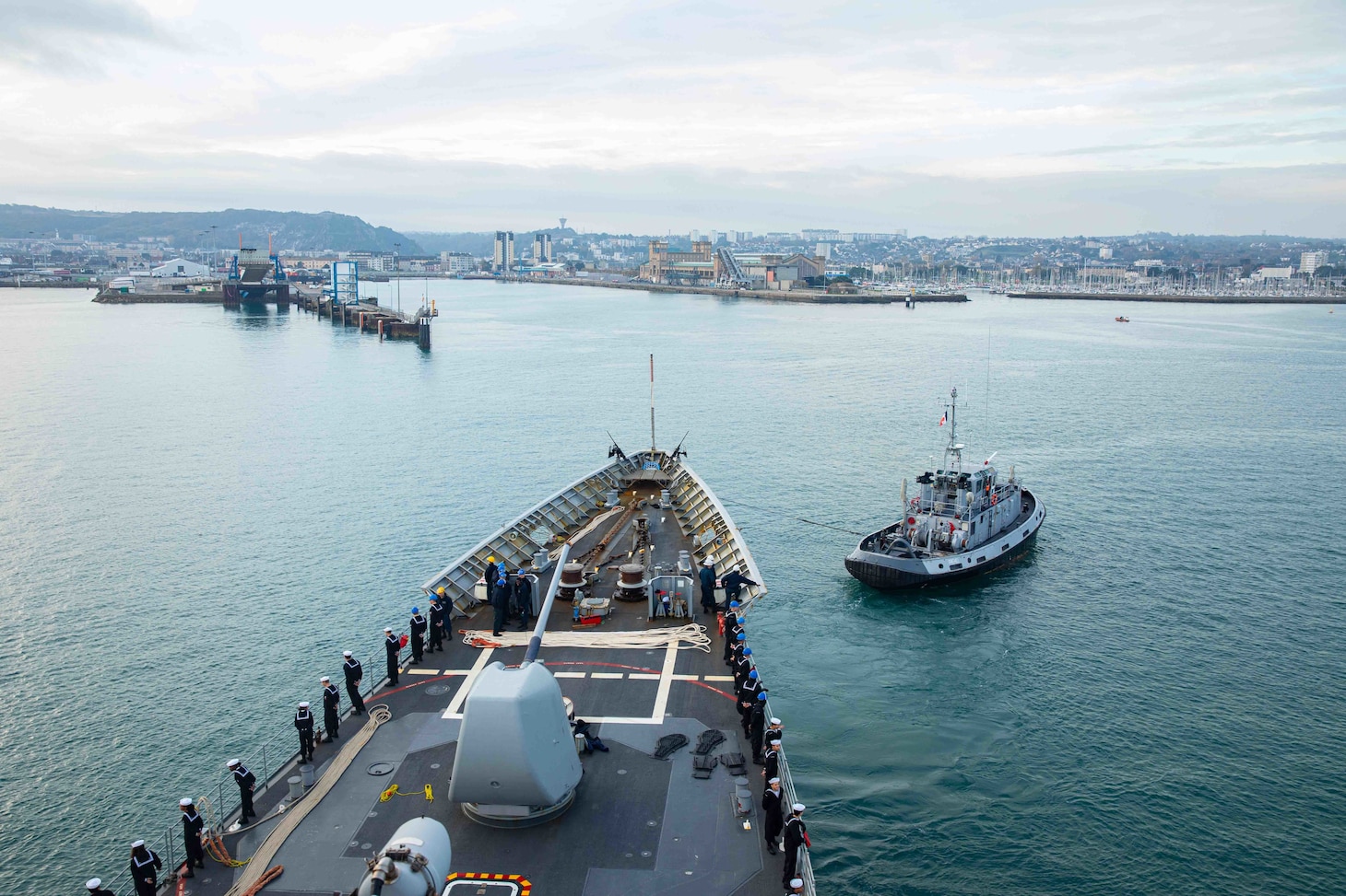 The Ticonderoga-class guided-missile cruiser USS Normandy (CG 60) pulls into its namesake region of Fance while underway as part of the Gerald R. Ford Carrier Strike Group, Nov. 14, 2022. The first-in-class aircraft carrier USS Gerald R. Ford (CVN 78) is on its inaugural deployment conducting training and operations alongside NATO Allies and partners to enhance integration for future operations and demonstrate the U.S. Navy’s commitment to a peaceful, stable and conflict-free Atlantic region. (U.S. Navy photo by Mass Communication Specialist 2nd Class Malachi Lakey)