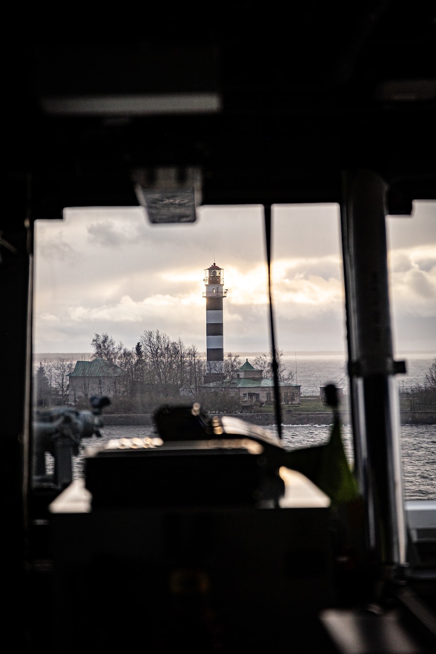 The Legend-class national security cutter USCGC Hamilton (WMSL 753) arrives in Riga, Latvia for a scheduled port visit, Nov. 15, 2022. Hamilton is on a scheduled deployment in the U.S. Naval Forces Europe area of operations, employed by U.S. Sixth Fleet, to defend U.S., allied and partner interests.