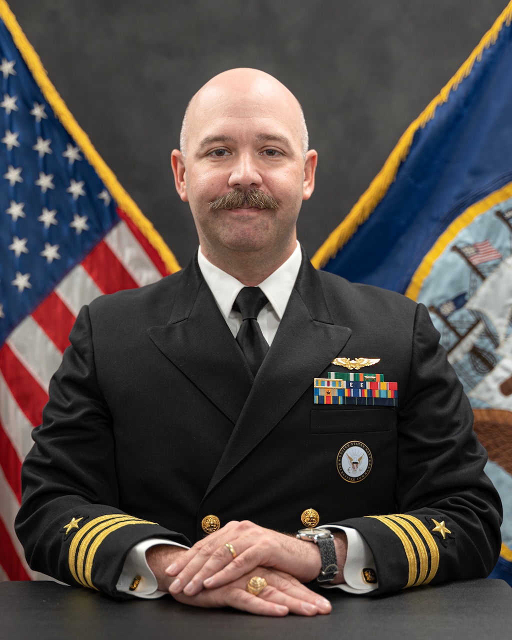 Commander Matthew M. Howell > Navy Recruiting Command > Leadership Article View