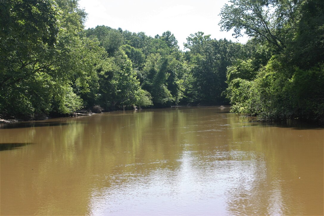 The Memphis District recently finalized the feasibility study phase of the Piney Creek Aquatic Ecosystem Restoration Project.

The study, conducted in accordance with Section 206 of the Water Resources Development Act of 1996, identified and evaluated alternatives in a decision document that recommended a coordinated and implementable solution for restoring aquatic ecosystem of Piney Creek.