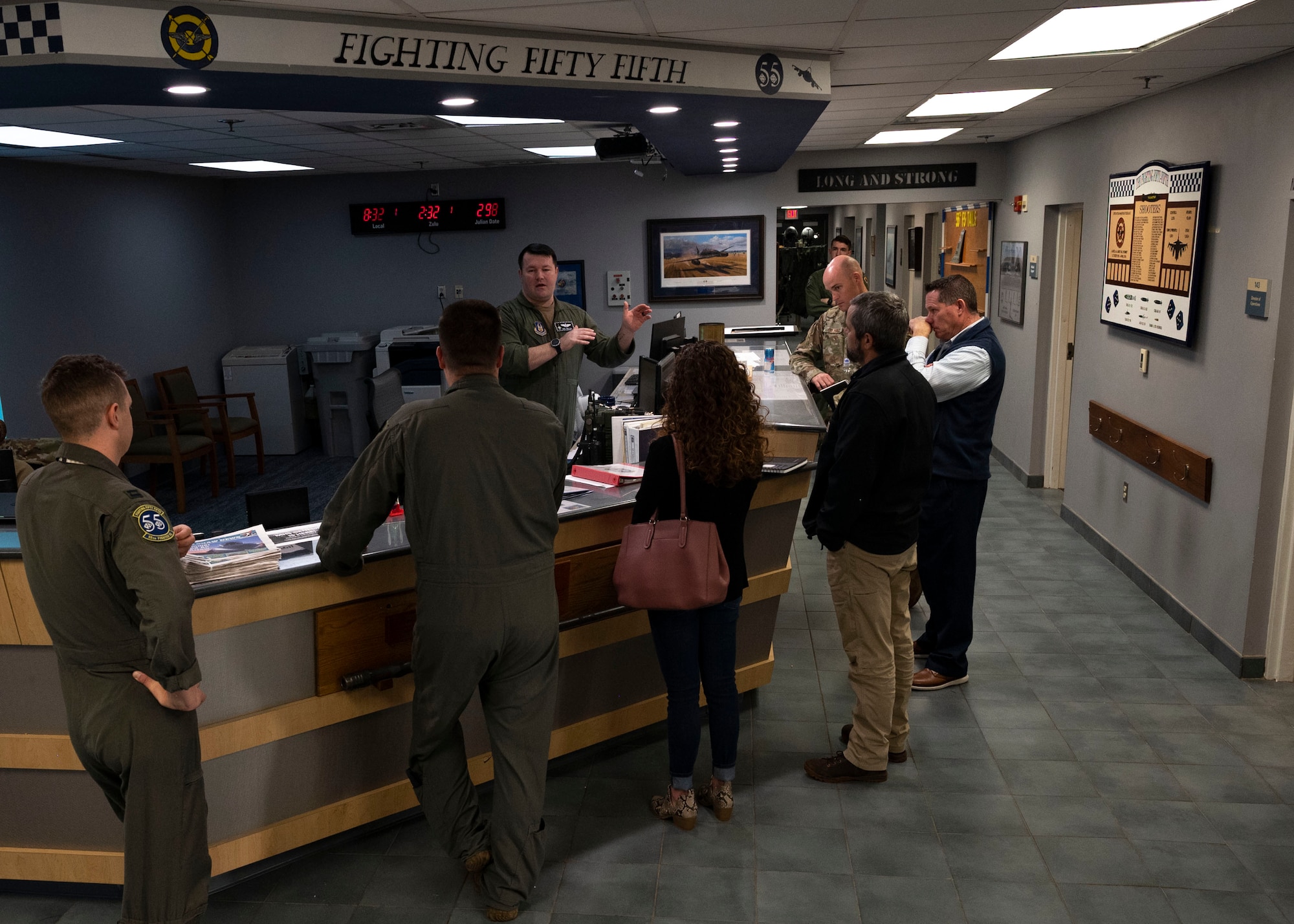 Donna Weller and 20th Fighter Wing leadership discuss SCEWR at the 55th Fighting Squadron