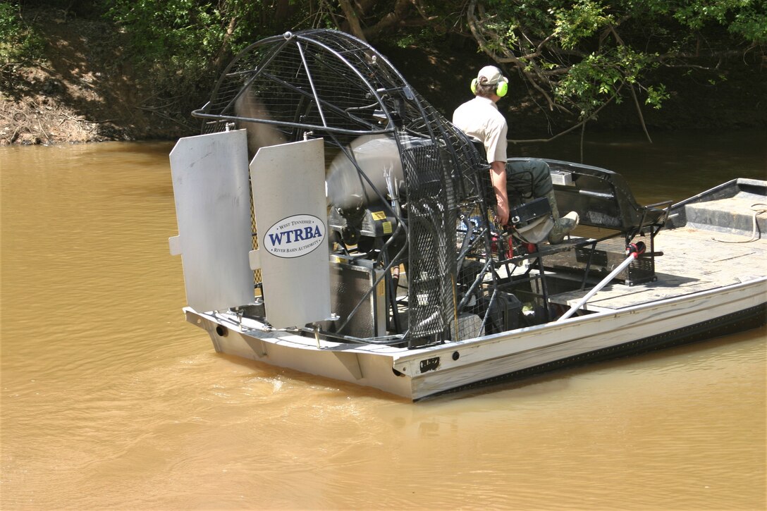 The Memphis District recently finalized the feasibility study phase of the Piney Creek Aquatic Ecosystem Restoration Project.

The study, conducted in accordance with Section 206 of the Water Resources Development Act of 1996, identified and evaluated alternatives in a decision document that recommended a coordinated and implementable solution for restoring aquatic ecosystem of Piney Creek.