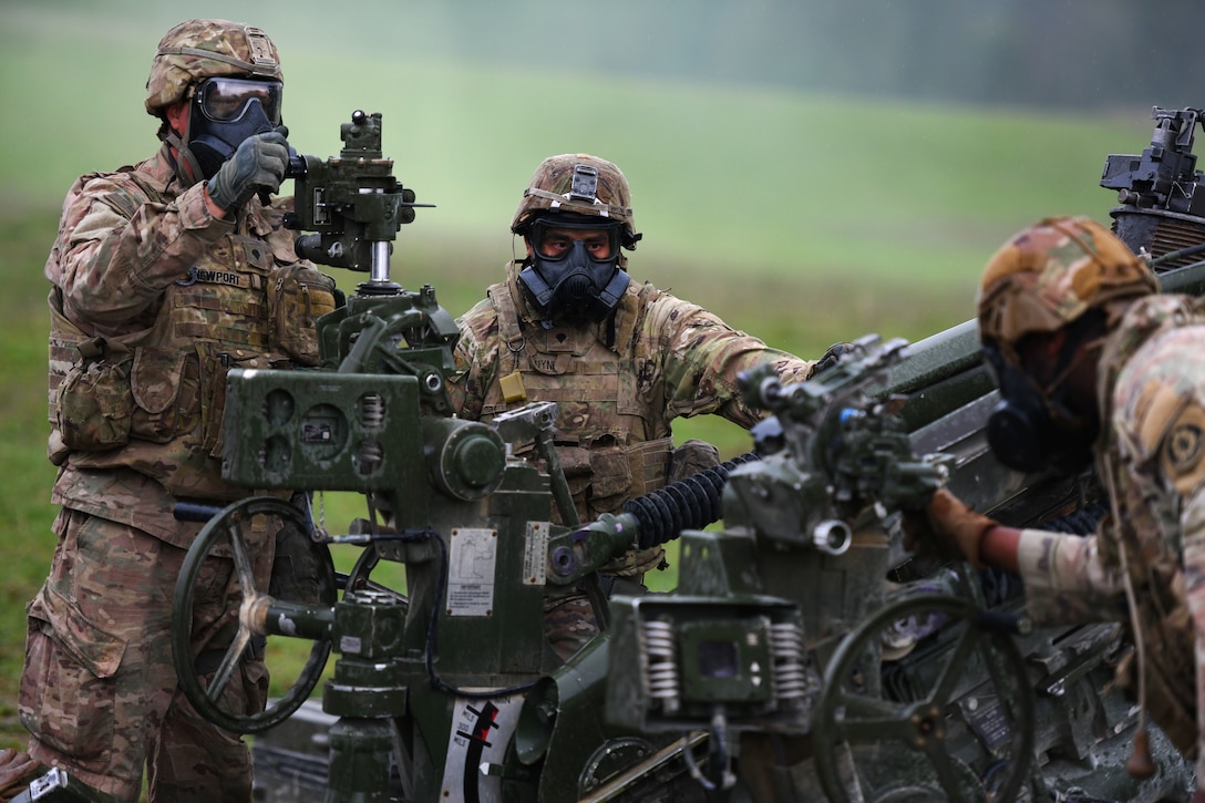 Soldiers participate in a live-fire exercise.