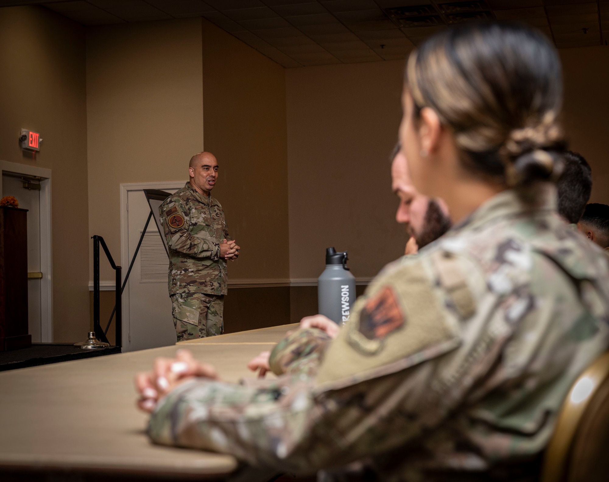 Chief Master Sgt. Peter Martinez, 4th Fighter Wing command chief, meets with Airman Leadership School and First Term Airman course students during a visit with Chief Master Sgt. Sonia Lee, 15th Air Force command chief, at Seymour Johnson Air Force Base North Carolina, Nov. 15, 2022. Lee used this visit to gain an in-depth look at the wing's operations and capabilities. (U.S. Air Force photo by Airman 1st Class Sabrina Fuller)