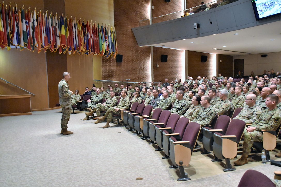 General Hokanson speaking to JFSC about the National Guard and its critical role in maintaining U.S. national security.