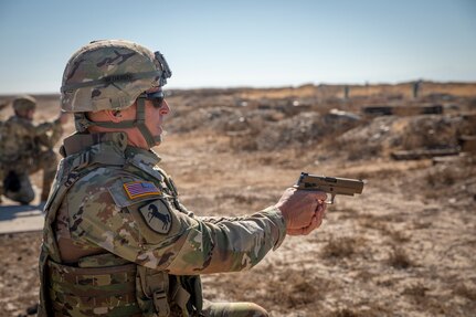 807th Medical Command (Deployment Support) Headquarter and Headquarters Company weapons qualification