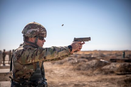 807th Medical Command (Deployment Support) Headquarter and Headquarters Company weapons qualification