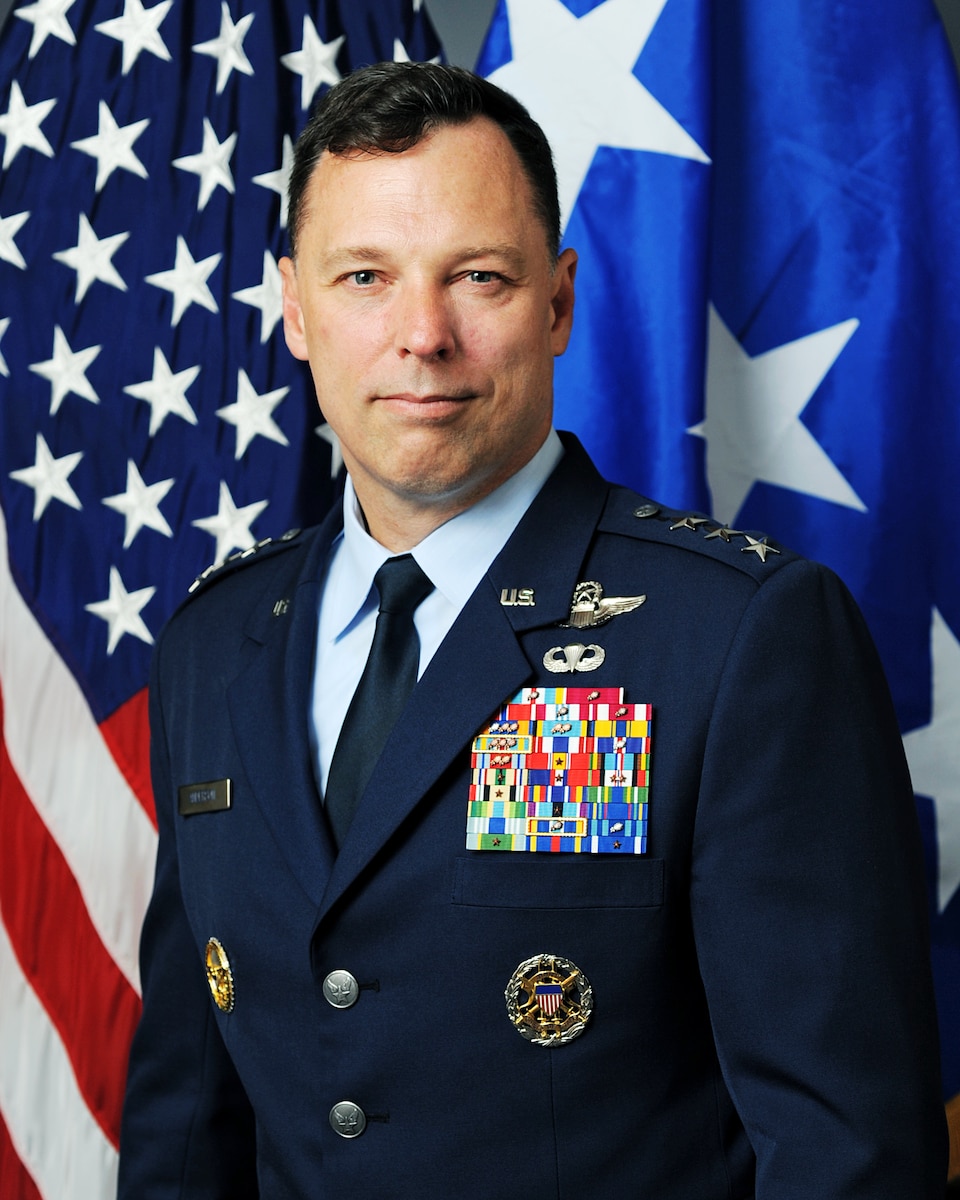 This is the official portrait of Lt. Gen. Dagvin Anderson.