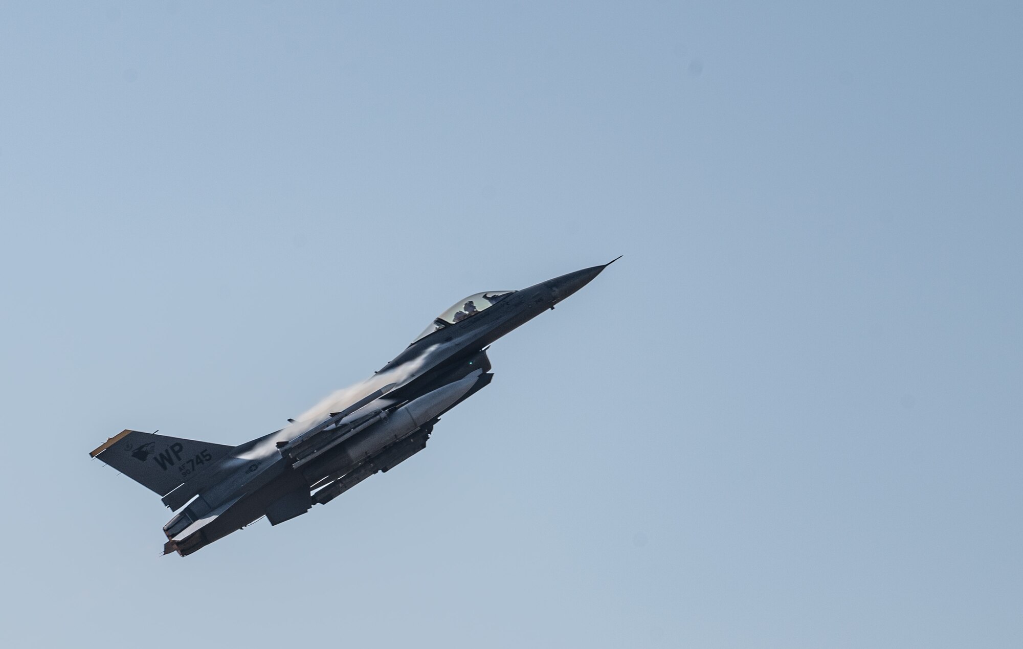 An 80th Fighter Squadron F-16 Fighting Falcon performs a combat takeoff during training at Kunsan Air Base, Republic of Korea, Nov. 18, 2022. The aircraft’s avionics systems include a highly accurate enhanced global positioning and inertial navigation systems, and also includes a warning system and modular countermeasure pods to be used against airborne or surface electronic threats. (U.S. Air Force photo by Staff Sgt. Sadie Colbert)