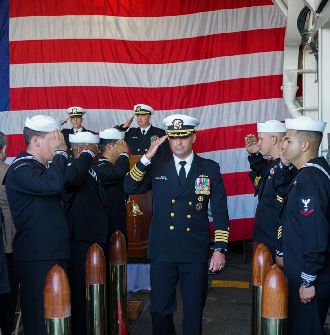 USS Princeton (CG 59) Holds Change of Command > United States Navy