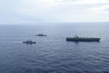 USS Ronald Reagan escorted by USN and JMSDF vessels