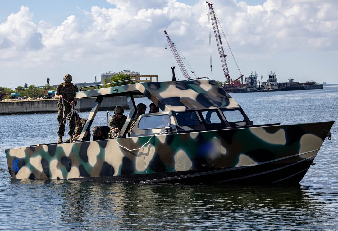 Marines with 4th Recon Battalion and 3d Force Recon Company participate in a small craft on-the-water demonstration provided by the civilian boat vendors at the Marine Forces Reserve and Defense Innovation Unit Small Boat Evaluation and Demonstration event on Nov. 2, 2022, near the 4th Assault Amphibian Battalion headquarters in Tampa, Florida. Selected boat vendors presented their craft during static displays, answered queries during question-and-answer periods and conducted on-the-water demonstrations to showcase general craft characteristics and capabilities. This phase of the DIU-led rapid acquisitions process helps determine which vessel(s) will be used by the Marine Corps Reserve in support of Force Design 2030 experimentation.