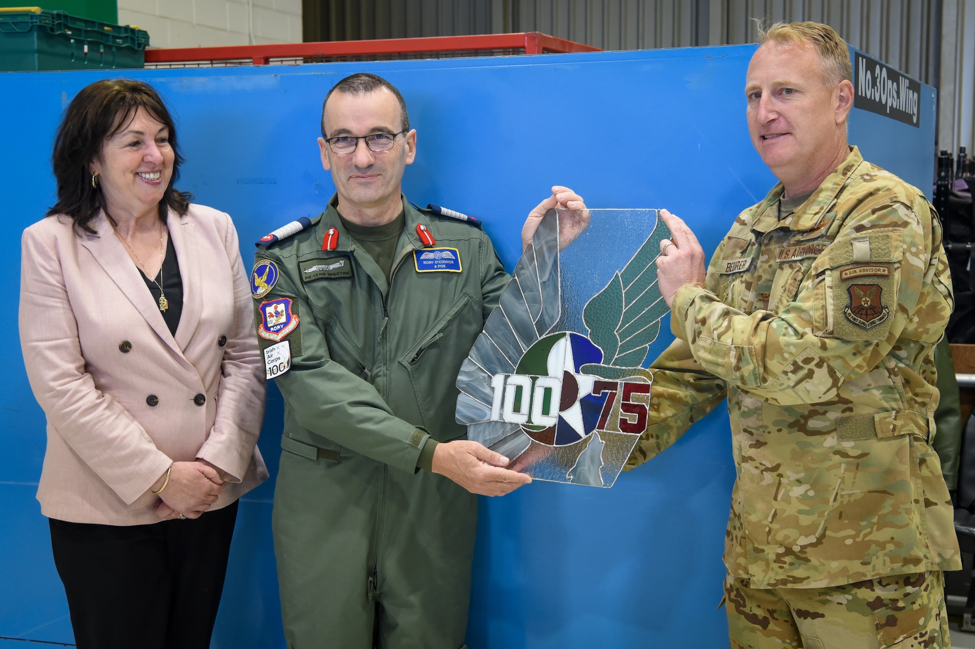20 AF gives gift to Irish Air Corps