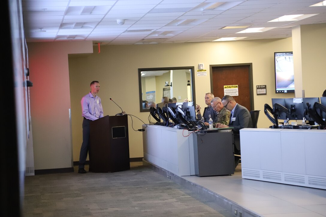 Senior leaders discuss missions, organization and manning during the Reserve Component Symposium held Nov. 18-19, 2022, at V Corps headquarters on Fort Knox, Kentucky. (photo by Spc. Gabriella Sullivan)