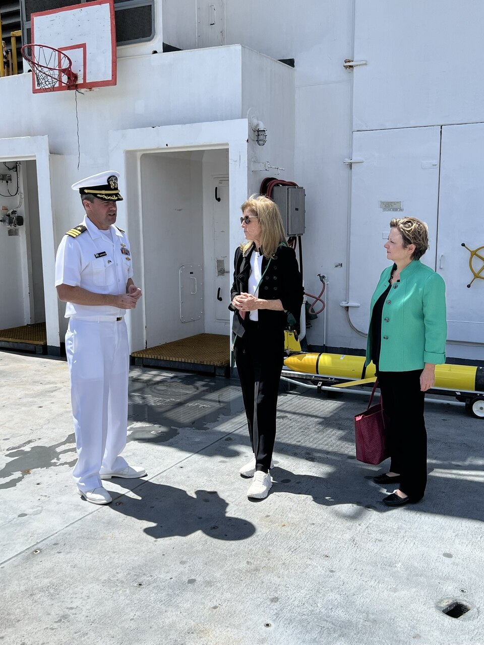 Pathfinder-class oceanographic survey ship USNS Mary Sears (T-AGS 65) hosted U.S. Ambassador Caroline Kennedy during the ship’s scheduled visit to Sydney, Australia, on Nov 8, 2022.