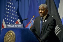 353 CACOM engage key leaders during New York City Mayoral Veterans Day Breakfast