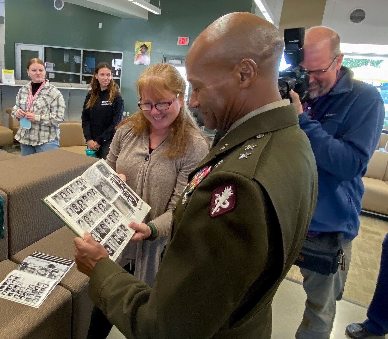 MEDCoE commanding general visits hometown to raise awareness and promote career opportunities