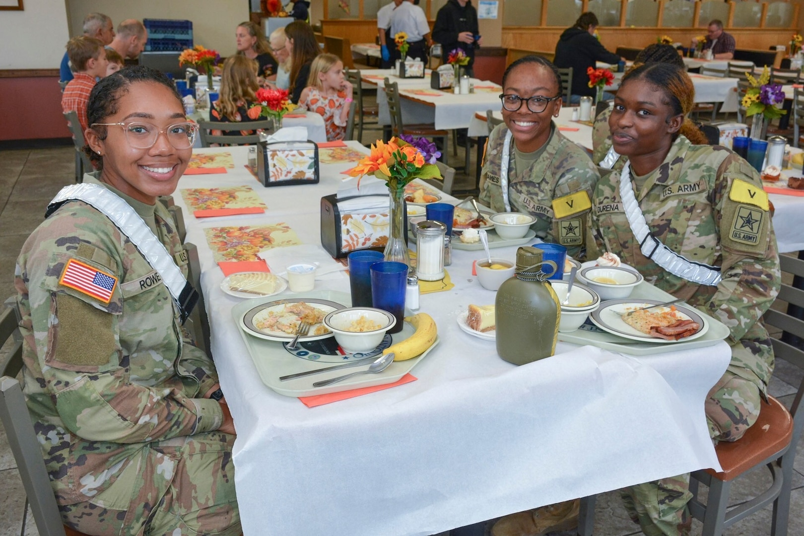 MEDCoE Soldiers find home away from home this Thanksgiving