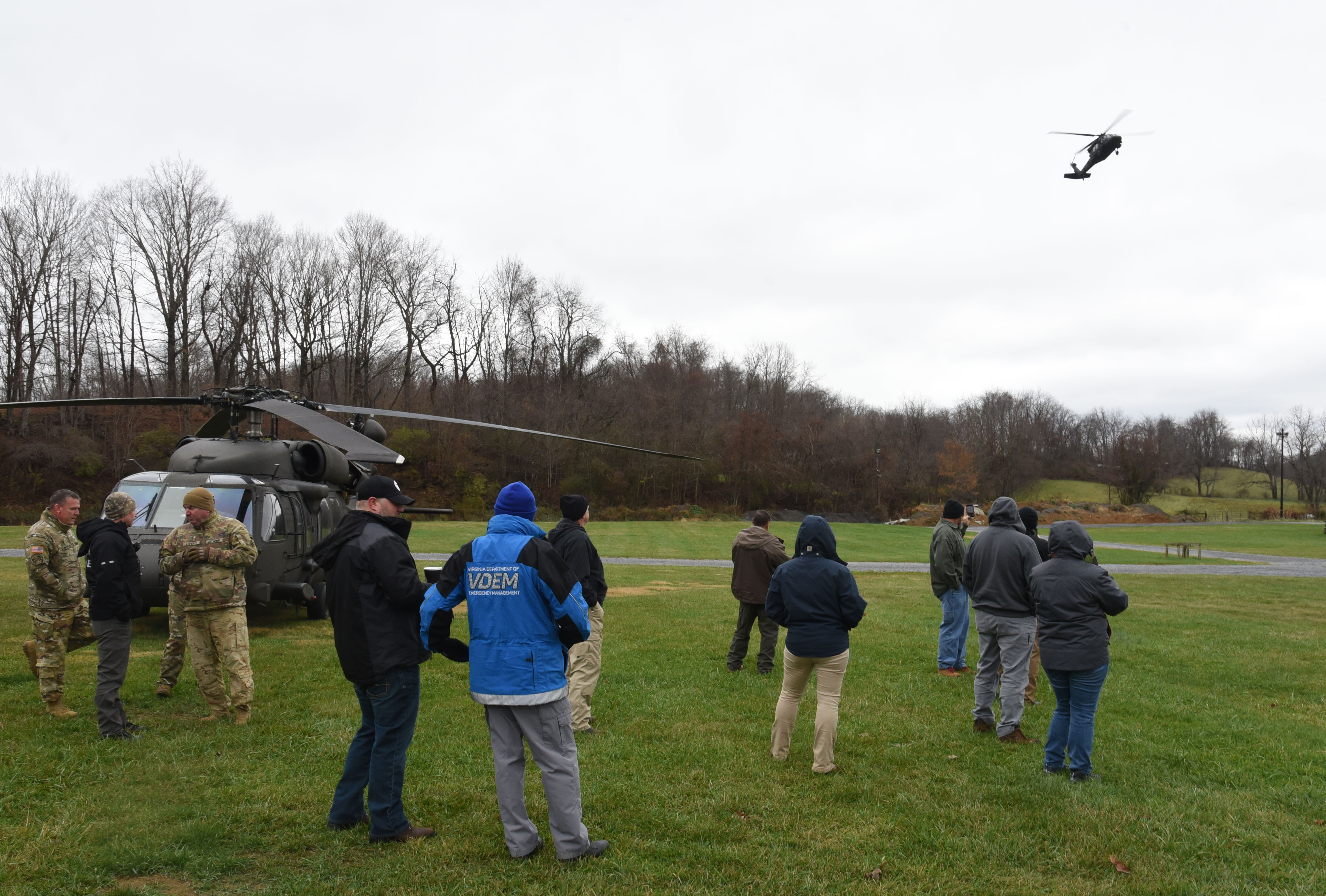 HART demonstrates hoist capabilities for SWVA emergency managers