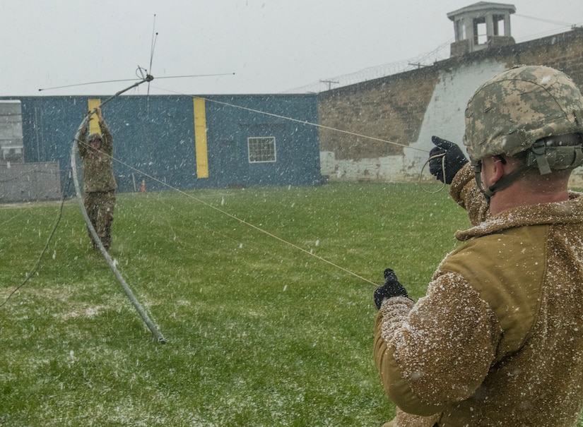 Army Reserve Soldiers cross the Ohio River during weekend training