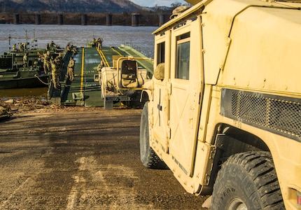 Army Reserve Soldiers cross the Ohio River during weekend training