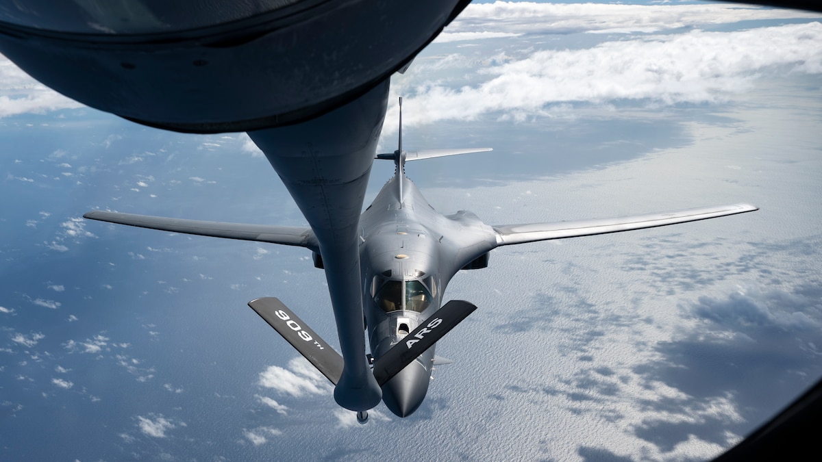 909th Air Refueling Squadron delivers fuel to B-1B Lancers