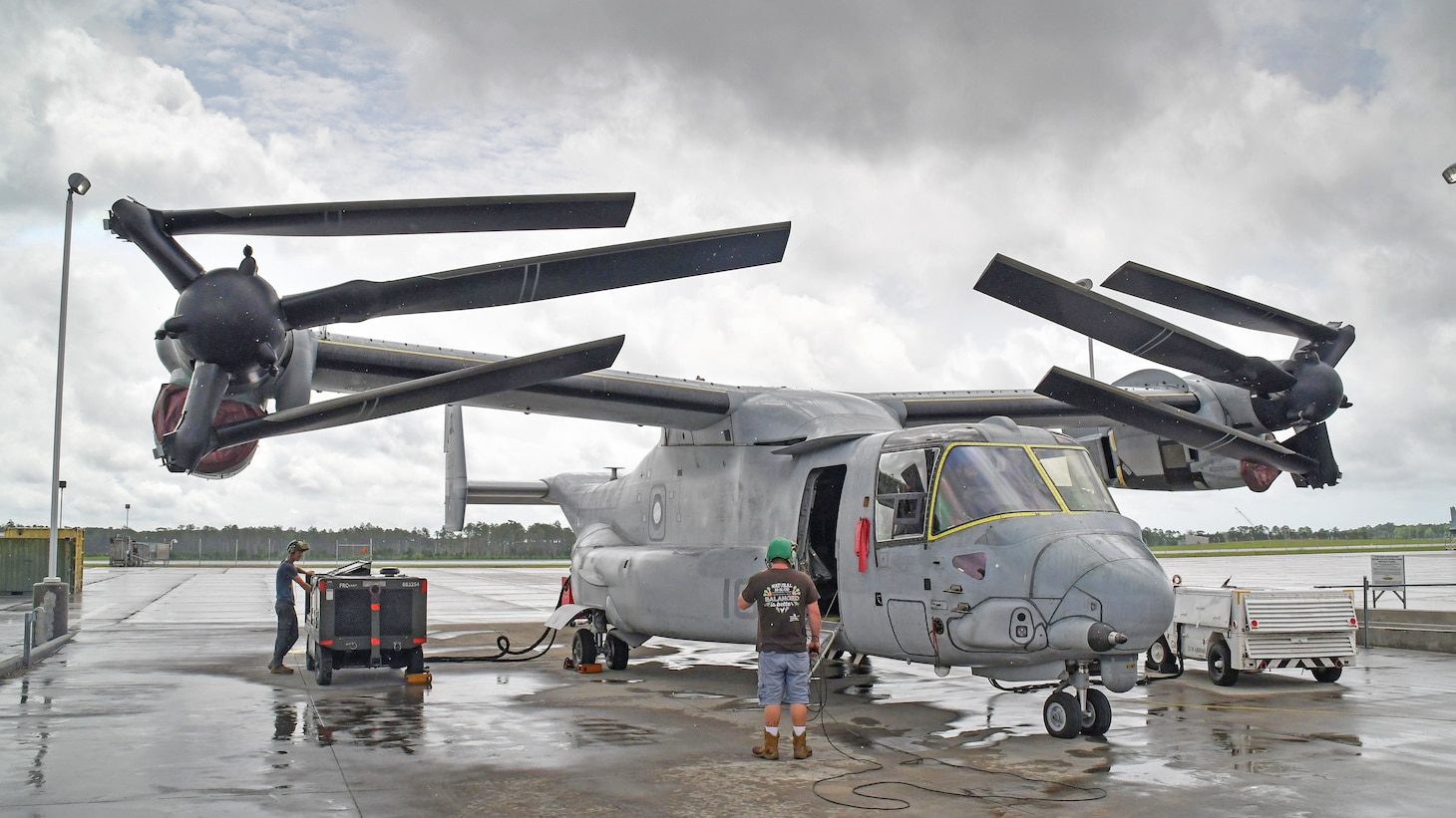 Fleet Readiness Center East (FRCE) artisans ready an MV-22 Osprey for “ground turn” which is an essential operational test of all of the aircraft’s systems and components. This is one of the last major steps that must be accomplished before this aircraft can be determined to be “Safe for Flight.”