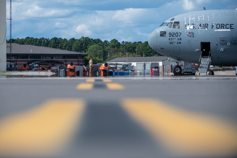 Airmen recover a C-17 Globemaster III.
