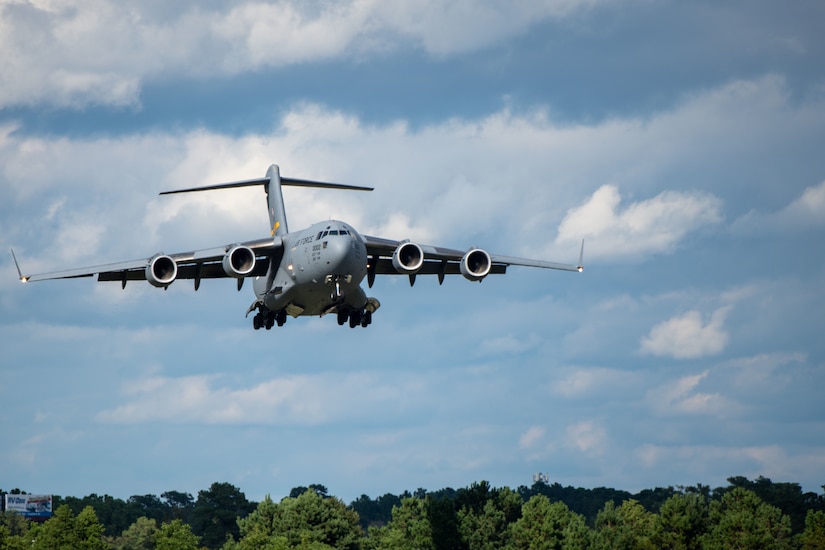 A C-17 Globemaster III Lands.