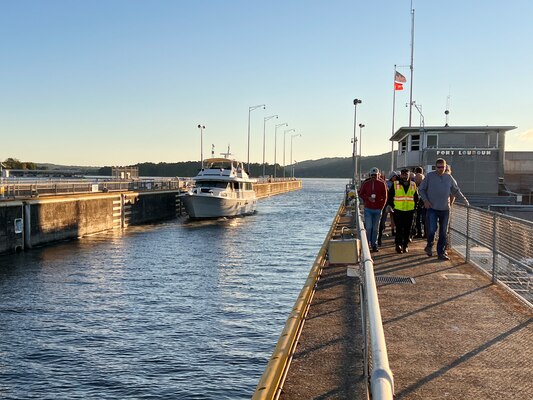 Recreation Vessel “Betsye” out of Fort Lauderdale, Florida, navigates downstream Sept. 29, 2022, on the Tennessee River into Fort Loudoun Lock in Lenoir City, Tennessee, as members of the Fort Loudoun Yacht Club begin a tour to learn about navigation. (USACE Photo by Lee Roberts)