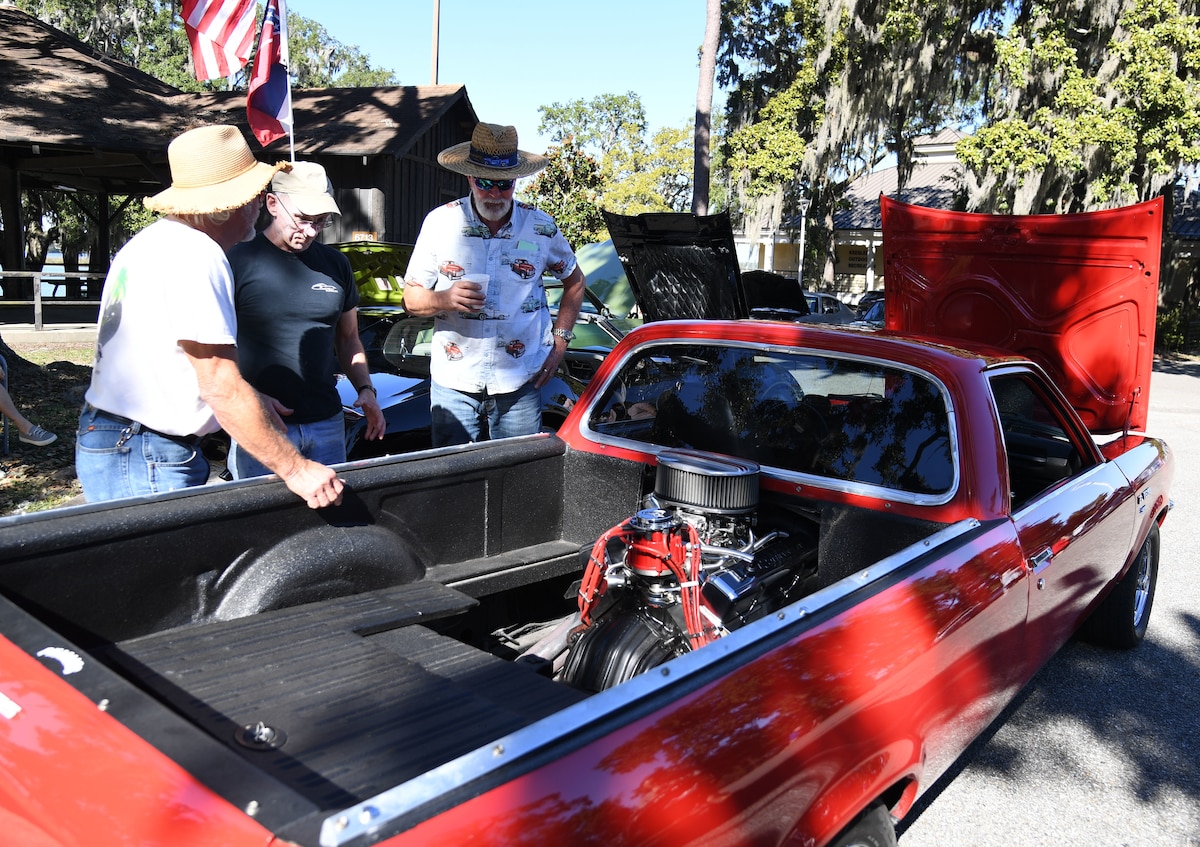 Cruisers show up at 19th Annual Cruisin' Keesler > Keesler Air Force