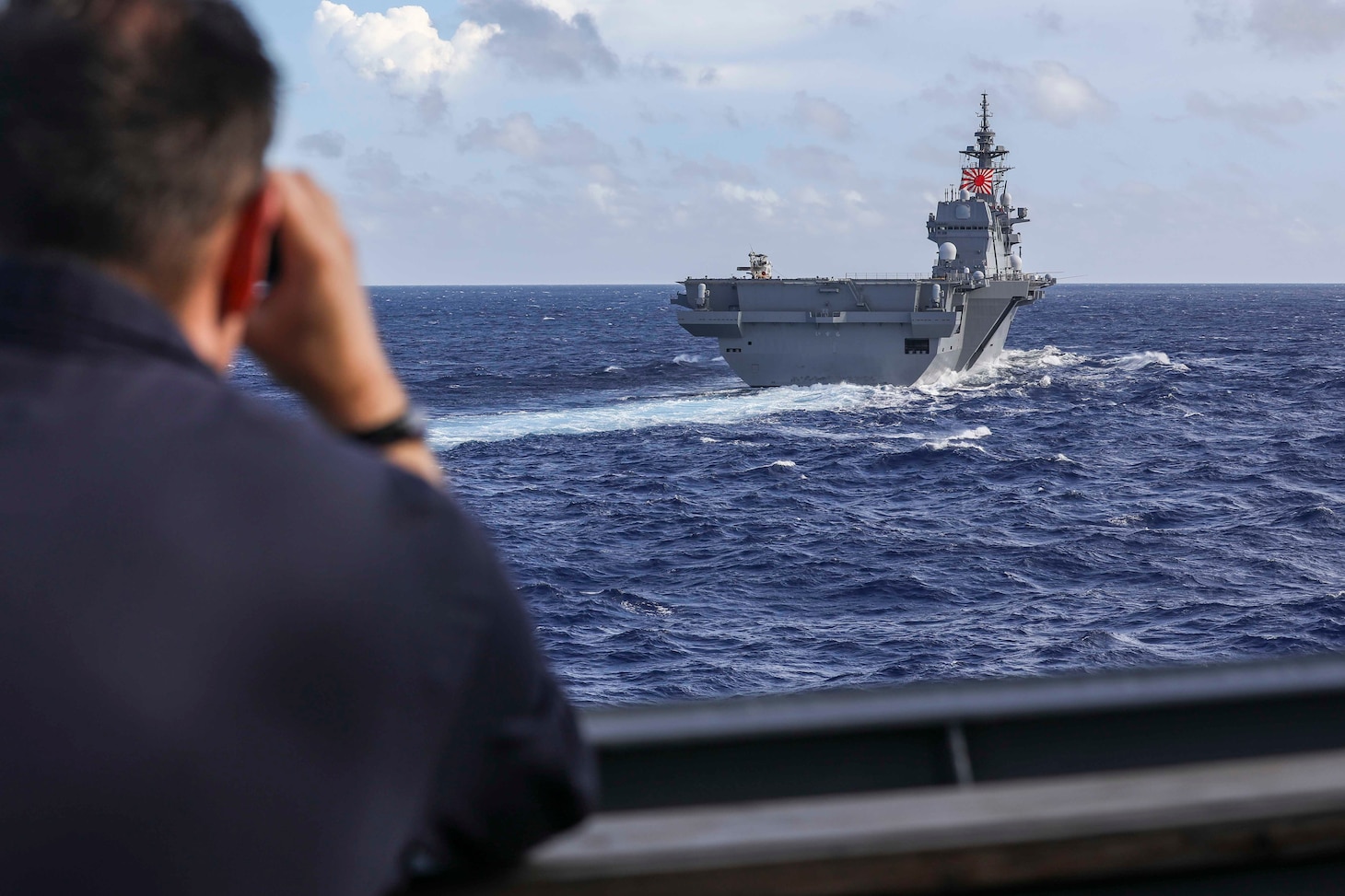 Izumo-class multi-purpose destroyer JS Izumo (DDH 183) cruises in formation with Arleigh Burke-class guided-missile destroyer USS Higgins (DDG 76) while conducting routine operations in the South China Sea, Oct. 1. Higgins is participating in multi-lateral exercises in the South China Sea in support of the Japan Maritime Self-Defense Force’s Indo-Pacific deployment, along with the Royal Canadian Navy. Routine multi-lateral exercises like this strengthen interoperability and our mutual commitment to maintaining a free and open Indo-Pacific.  (U.S. Navy photo by Mass Communication Specialist 1st Class Donavan K. Patubo)