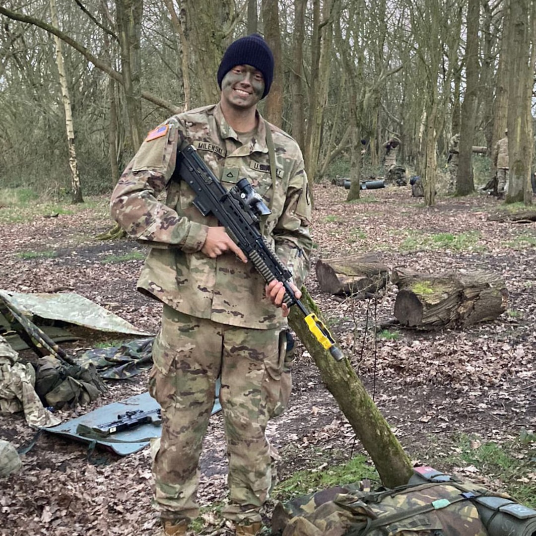 Cadet Jack Milenski knocked a long-time goal off his bucket list when he spent the spring of his sophomore year training alongside the British Army in the United Kingdom. Milenski, enrolled in the Virginia Army National Guard’s Simultaneous Membership Program and now a junior at the Virginia Military Institute, experienced a semester abroad at the University of Salford, outside Manchester, England.