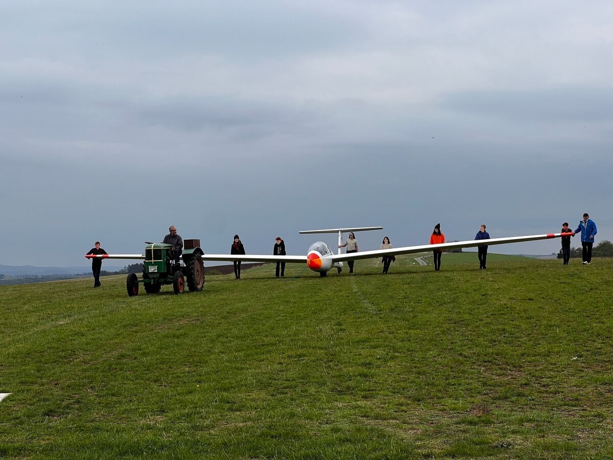 Utscheid Glider Club enables first overseas glider flight for CAP