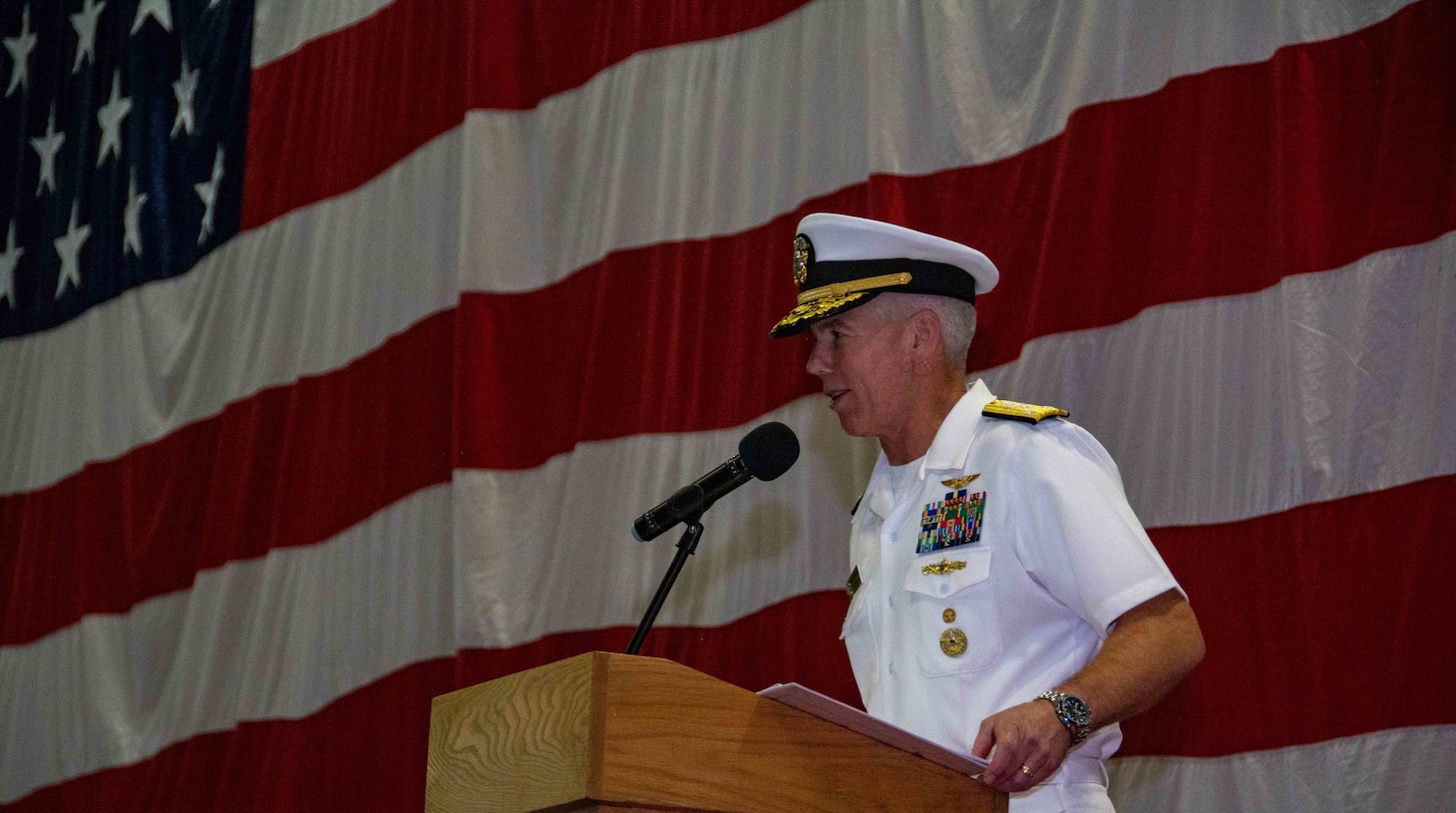 USS Ronald Reagan conducts Change of Command at Sea > Commander, U.S. 7th  Fleet > Display