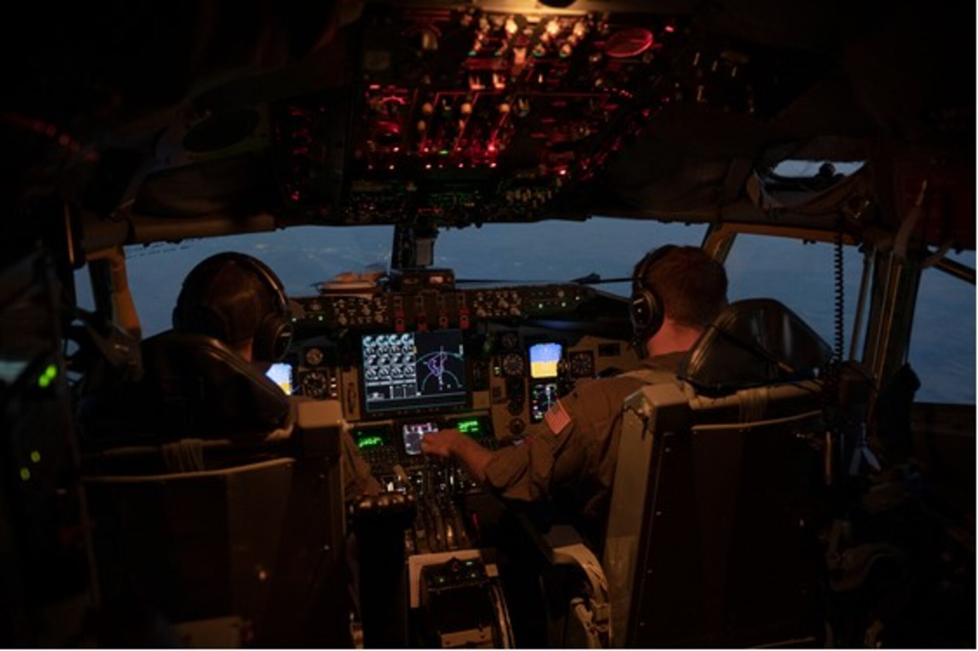 U.S. Air Force pilots from the 92nd Air Refueling Squadron fly a KC-135 Stratotanker aircraft during a 72-hour endurance mission in the United States, Oct. 4, 2022.  During the endurance mission, crews were able to apply multiple key Agile Combat Employment capabilities through hot-pit refueling operations, key and concurrent servicing, reducing downtime, and increasing the U.S. Aire Force’s ability to demonstrate unrivaled global reach. (U.S. Air Force Photo by 2nd Lt. Ariana E. Wilkinson)