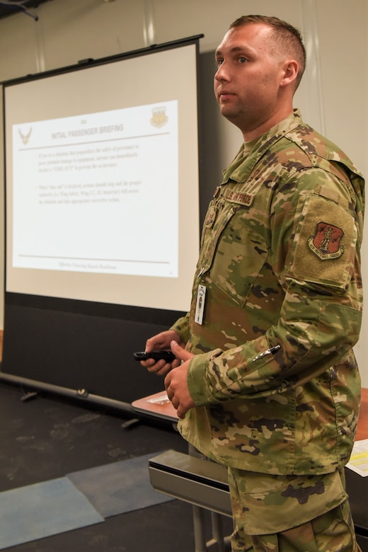 171st Security Forces Takes Aim at Army Site for Training > 171st Air  Refueling Wing > Display