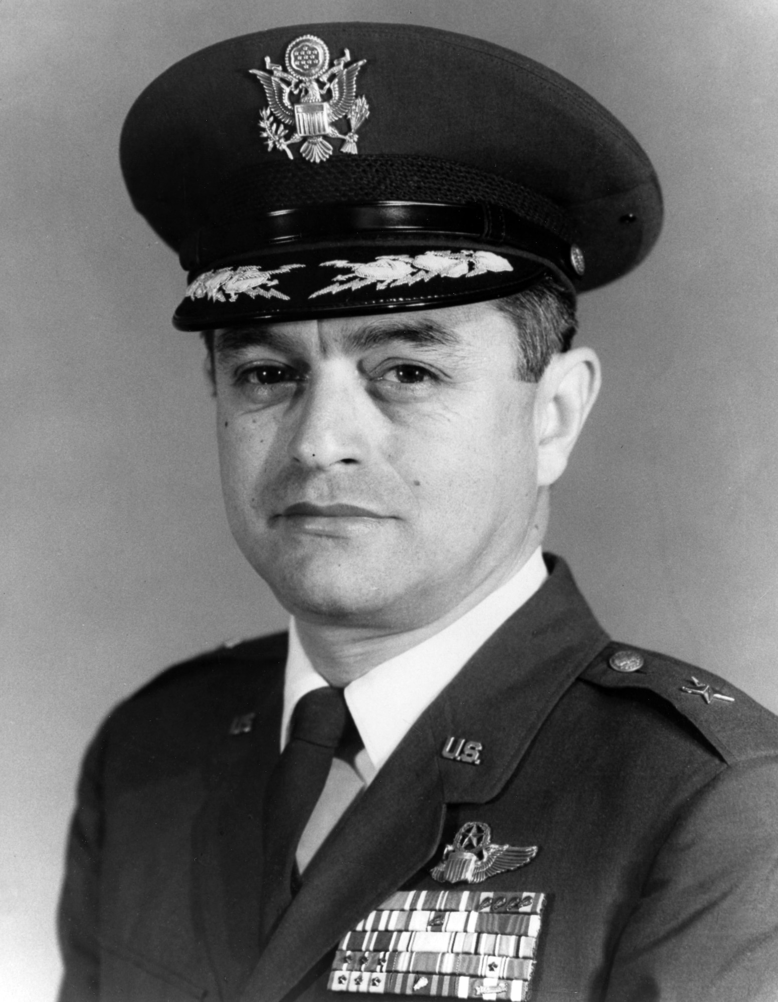 Official portrait of Brig. Gen. Robert Cardenas