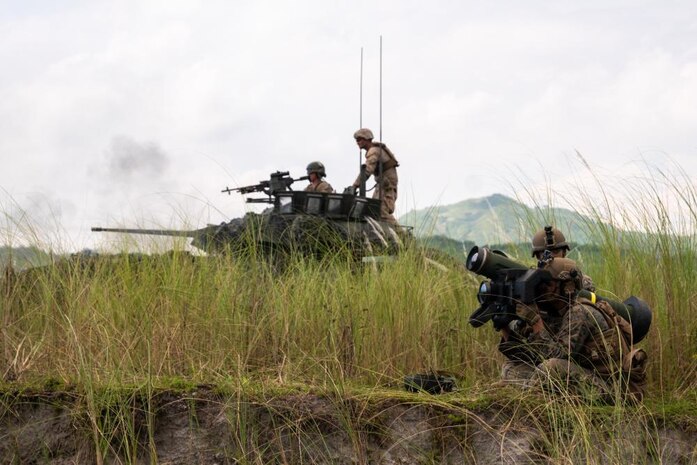 Philippine and U.S. Marines participate in a combined arms live-fire event during KAMANDAG 6