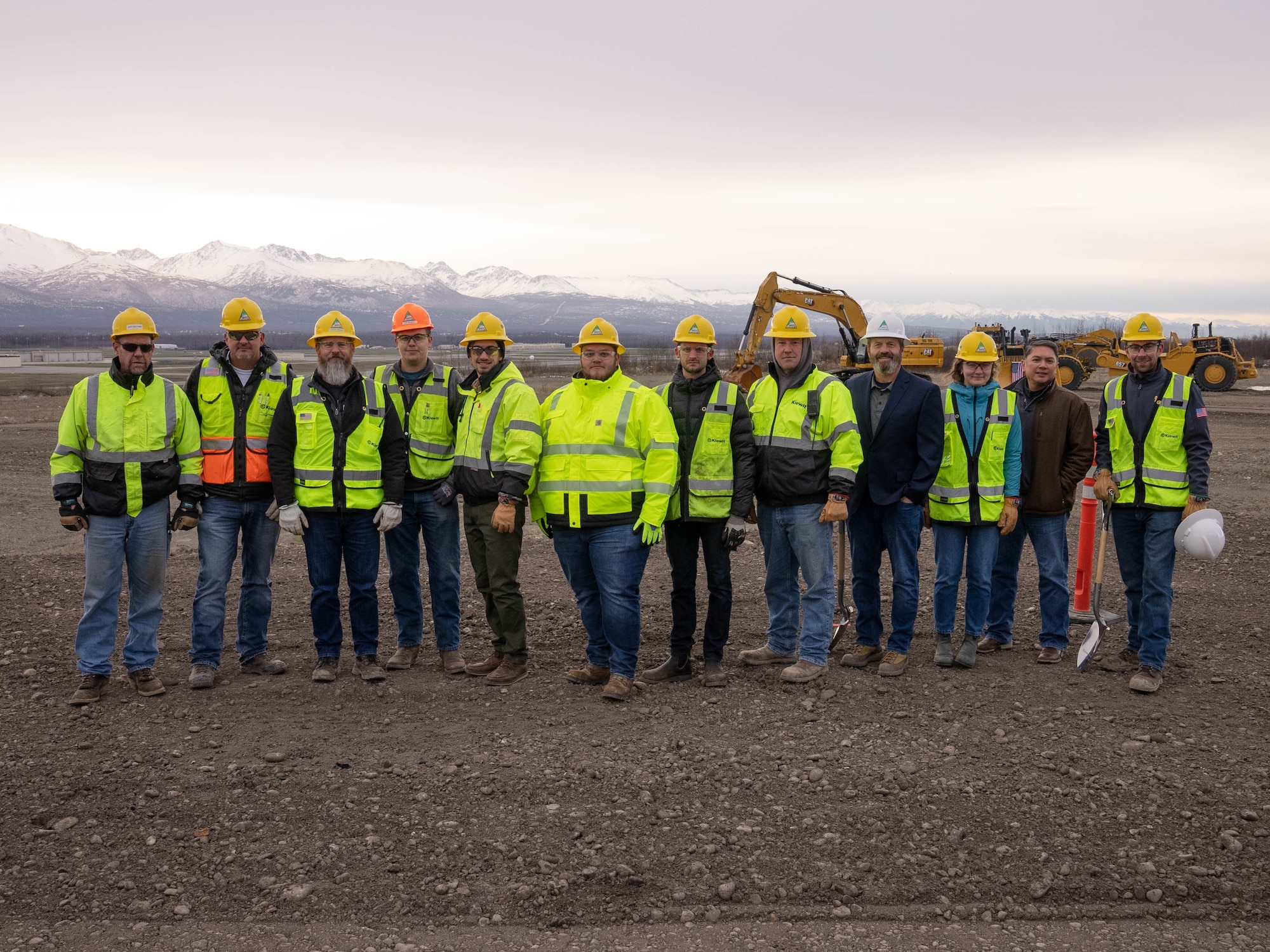 Personnel with Kiewit Infrastructure