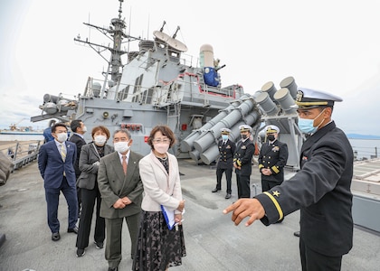 USS Benfold Participates in Resolute Dragon 2022