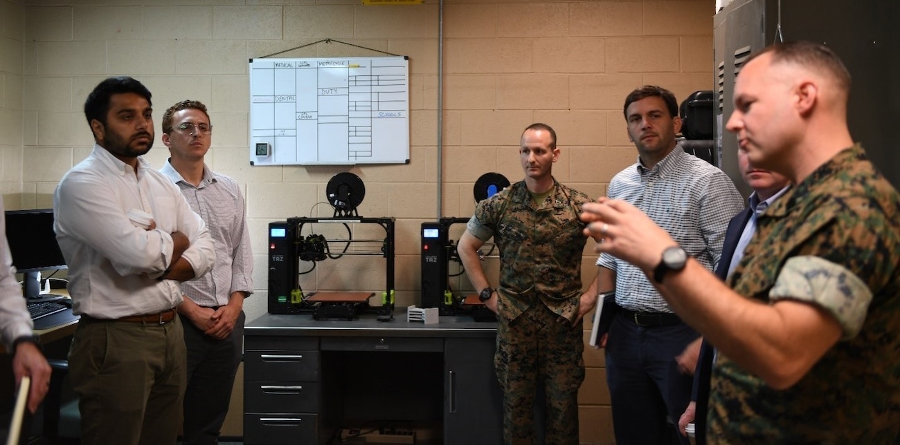 Sen. Kirsten E. Gillibrand Staff Members visit MIU and MAG-49 Det B