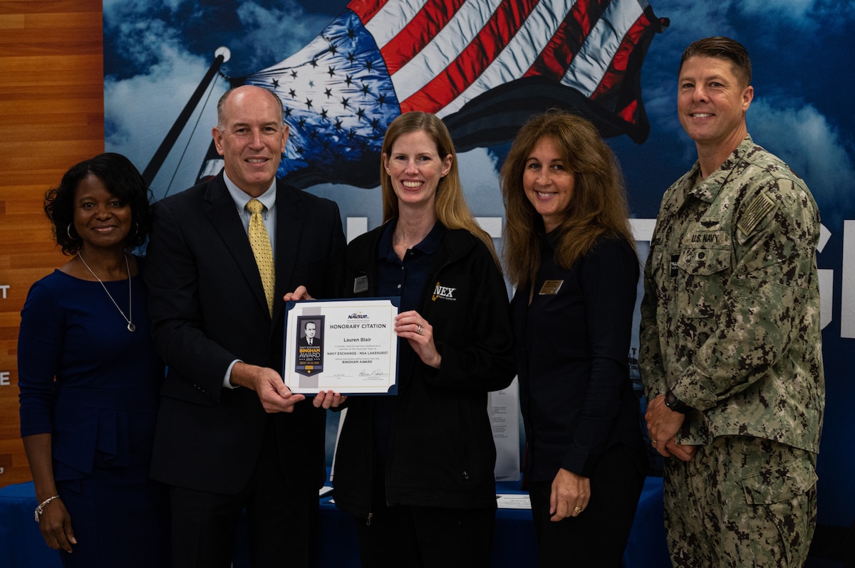 Navy Exchange Lakehurst wins Bingham Award > 505th Command and Control