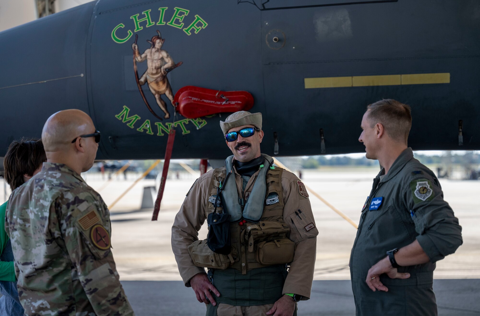 Airmen assigned to the 4th Fighter Wing return from a deployment at Seymour Johnson Air Force Base, North Carolina, Oct. 19, 2022. The 4th FW deployed to provide a defensive posture to military personnel stationed in the Air Force’s Central Command area of responsibility. (U.S. Air Force photo by Senior Airman Kevin Holloway)