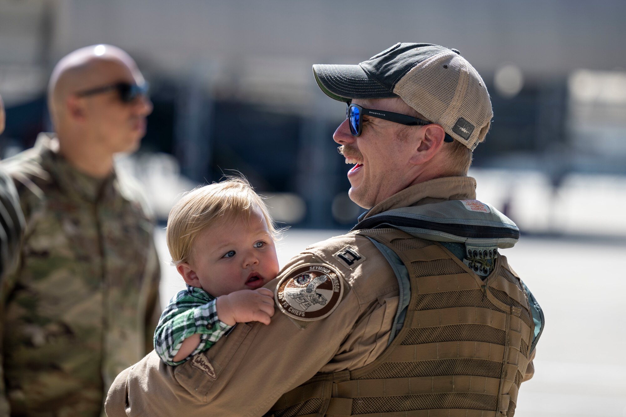 Airmen assigned to the 4th Fighter Wing return from a deployment at Seymour Johnson Air Force Base, North Carolina, Oct. 19, 2022. The 4th FW deployed to provide a defensive posture to military personnel stationed in the Air Force’s Central Command area of responsibility. (U.S. Air Force photo by Senior Airman Kevin Holloway)