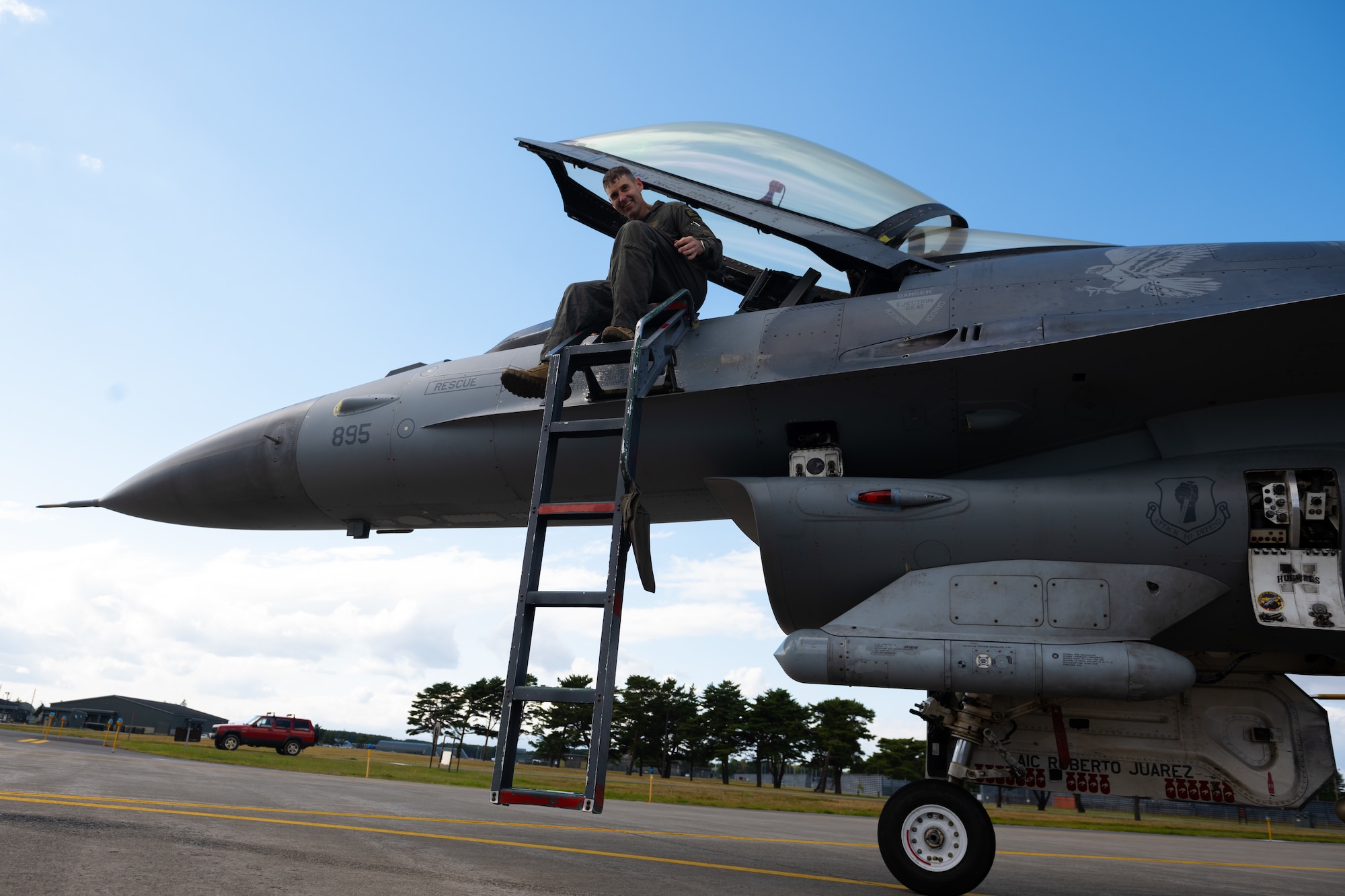 U.S. Air Force Col. Timothy B. Murphy, 35th Fighter Wing vice commander, recently hit a career milestone by reaching 2000 flying hours at Misawa Air Base, Japan, Oct. 18, 2022.